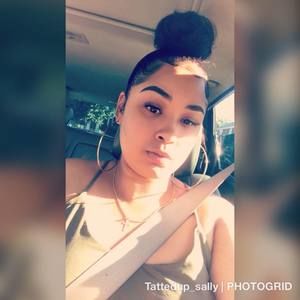 Meet your Posher, Marchelle